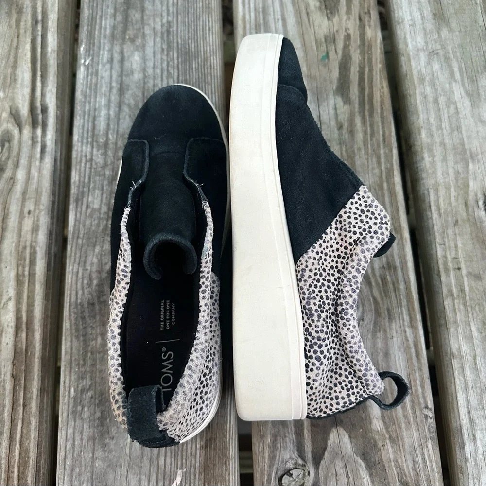 Toms Amber Cheetah Print Slip On Sneakers Suede Leather‎ Black Tan Size 8.5